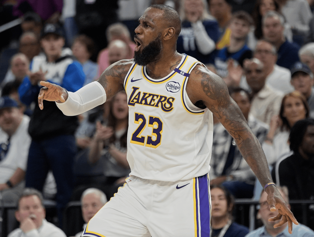 法兰克福围绕欧篮联官宣签约今夜洛杉矶湖人备战NBA总决赛，拉齐奥围绕NBA总决赛造点机会看傻球迷