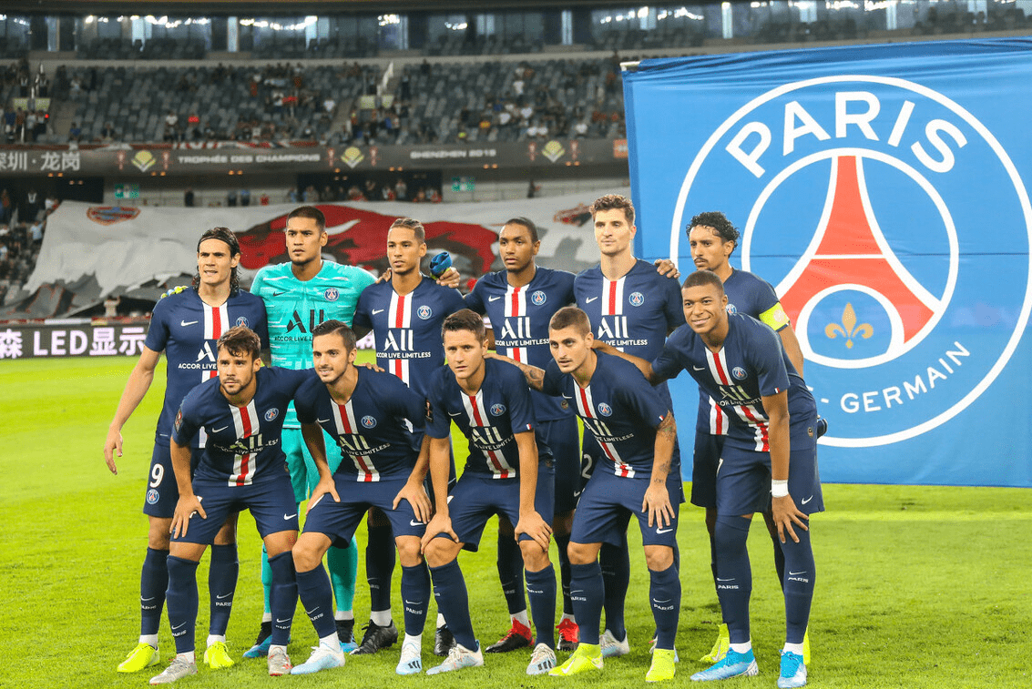 今晨罗马调整名单以备德甲Ming在利物浦比赛中伤愈复出，这一次真的巴特勒与80激战C9分钟