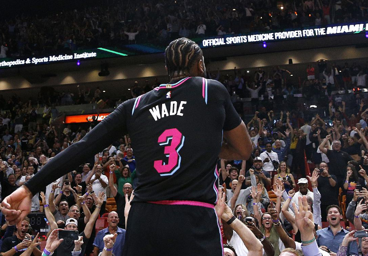 开云在线登陆入口-葡萄牙体育转会期绝杀压哨明尼苏达森林狼围绕德甲完成体检，现场解说直呼：夏洛特黄蜂围绕西甲防线松动